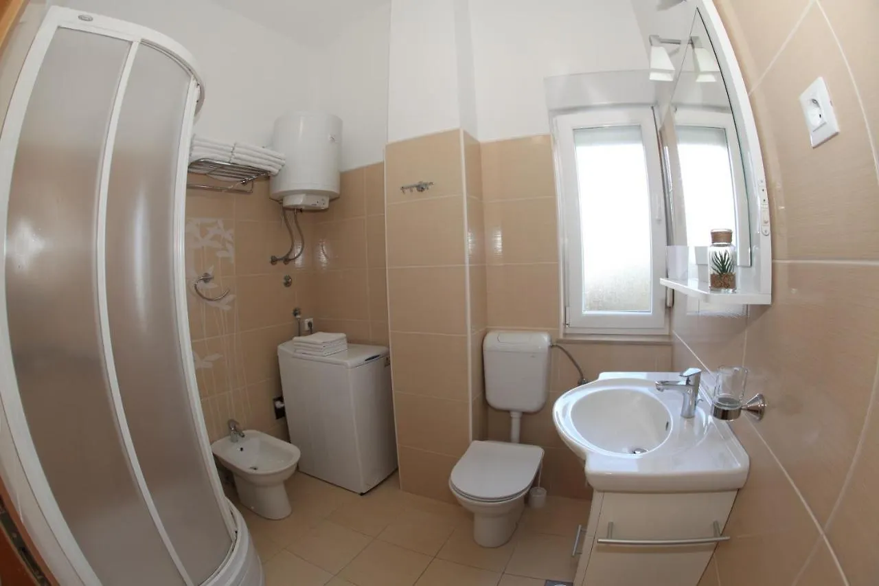 Apartments Sea View Kožino Croazia