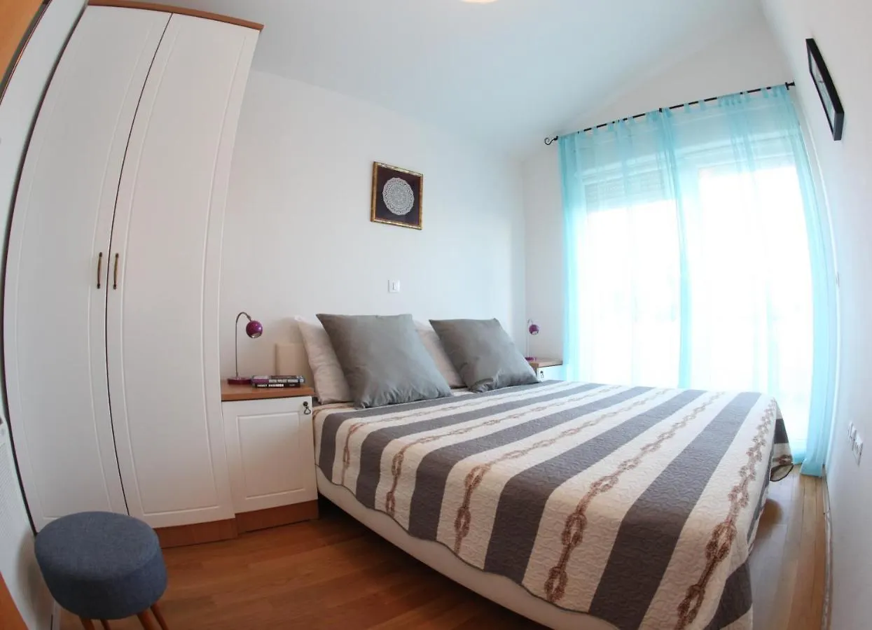 Apartments Sea View Kožino